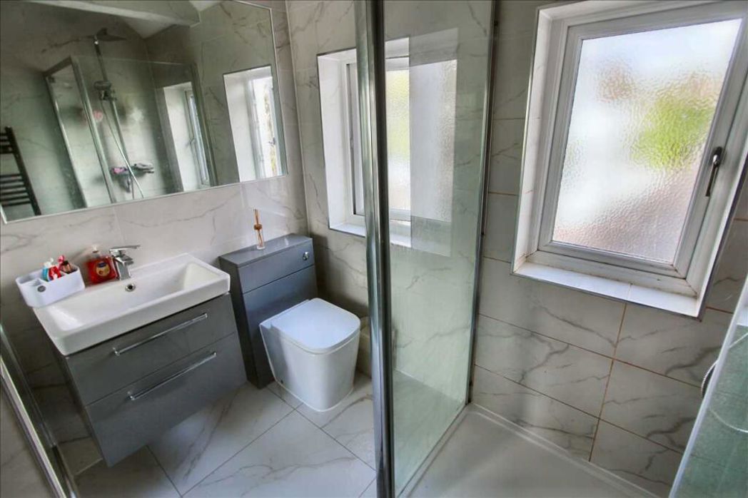 136, Nottingham, Nottinghamshire, NG5 3HU
