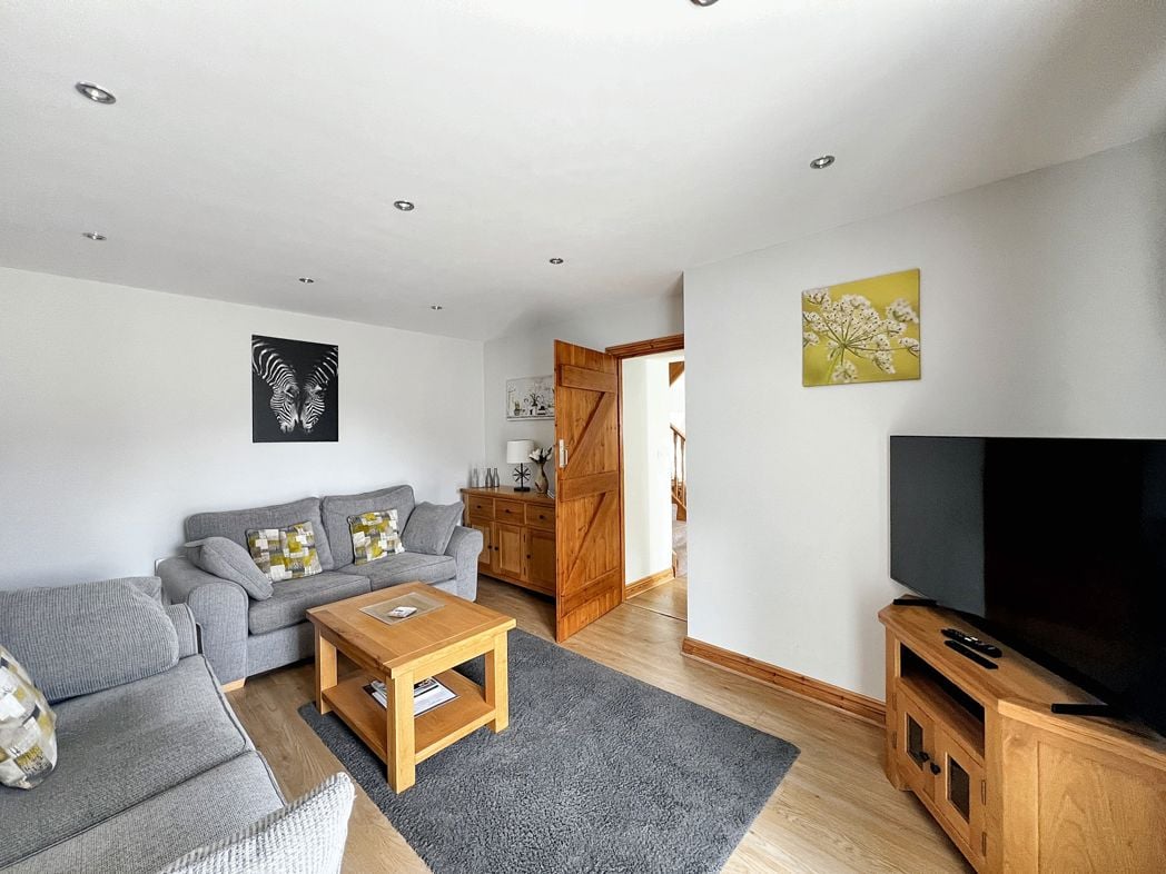 Property image 6 of 14