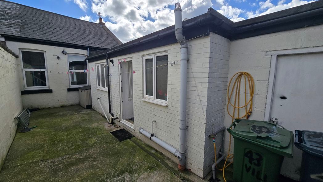 Property image 14 of 15