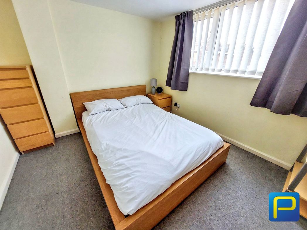 Property image 22 of 28