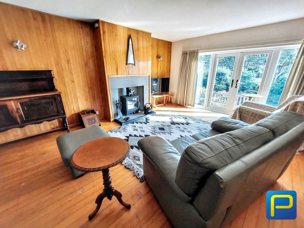 Property image 3 of 28
