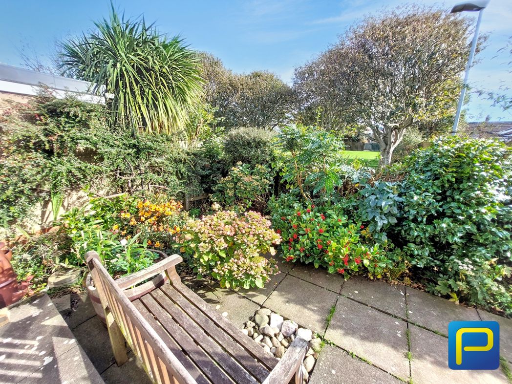 Property image 2 of 28