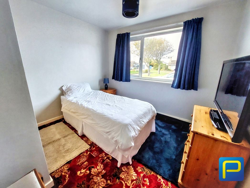 Property image 16 of 28