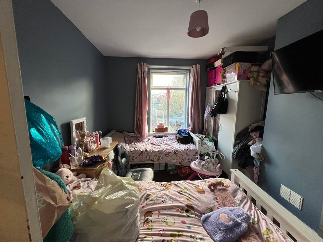 Property image 5 of 8