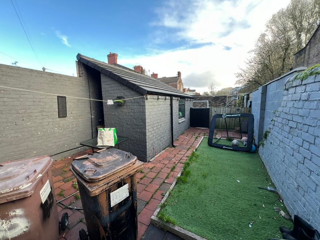 Property image 8 of 8