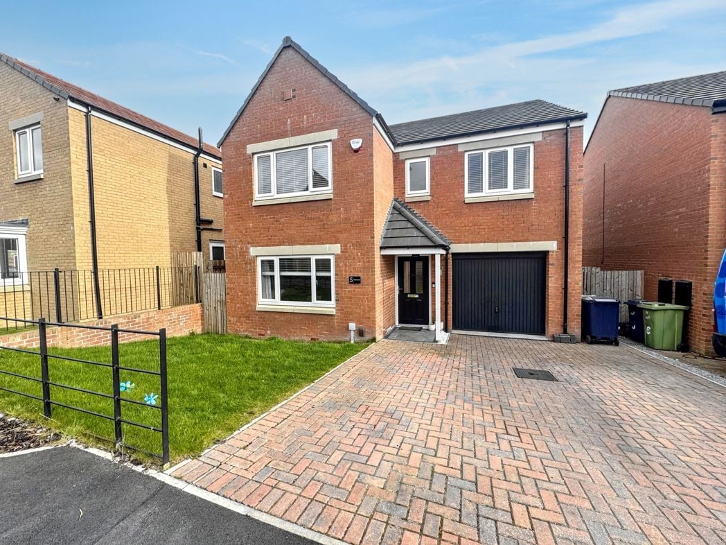 Property image 1 of 30