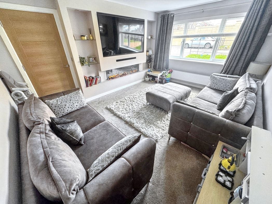 Property image 6 of 30