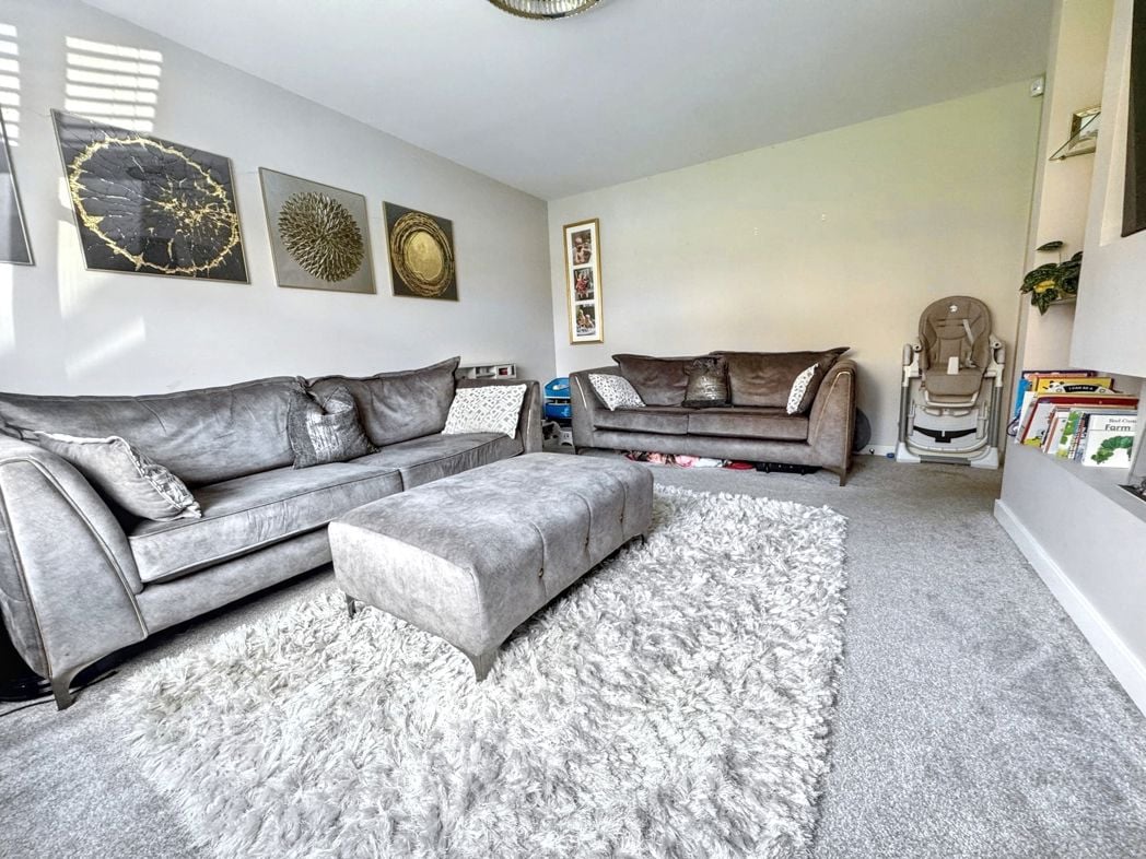 Property image 5 of 30