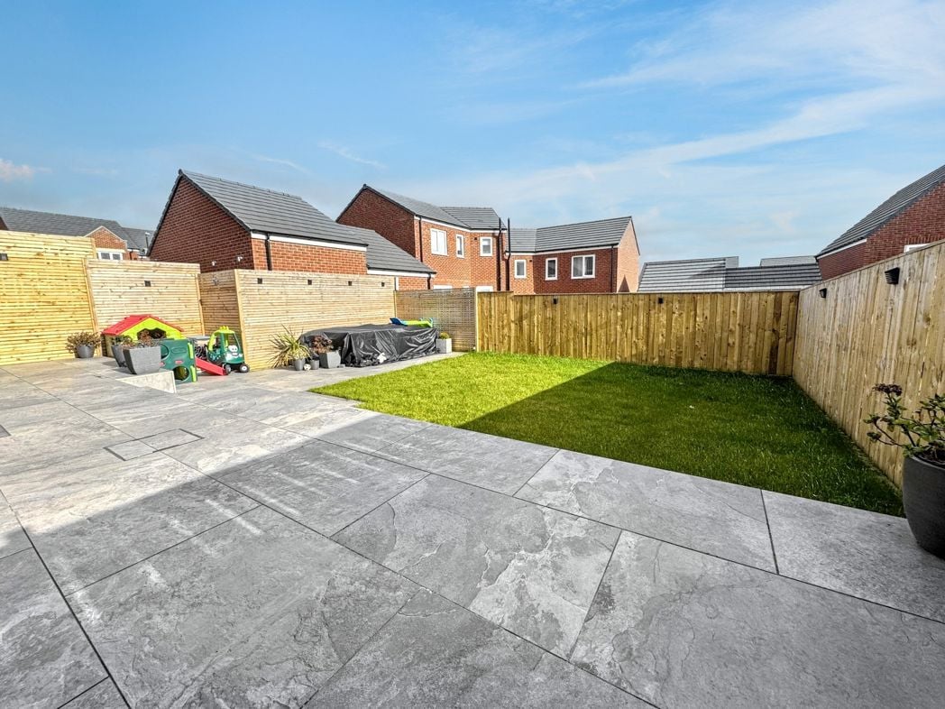 Property image 30 of 30