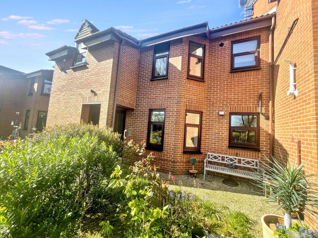 Property image 5 of 5