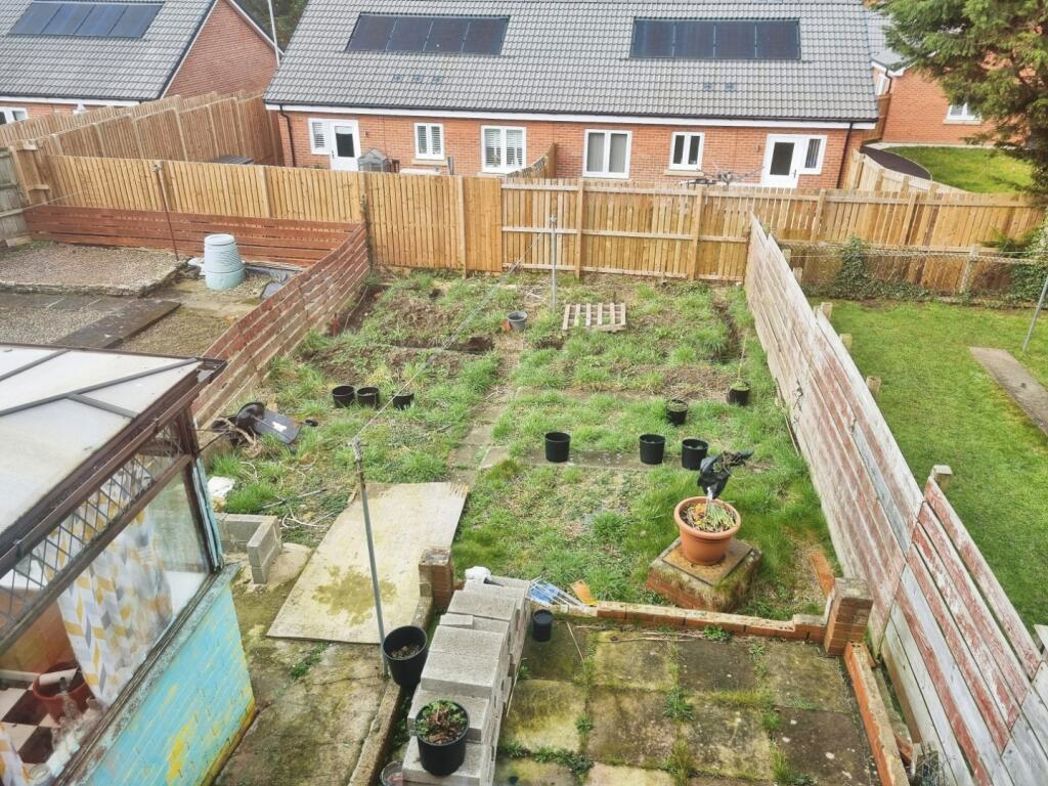 Property image 11 of 11
