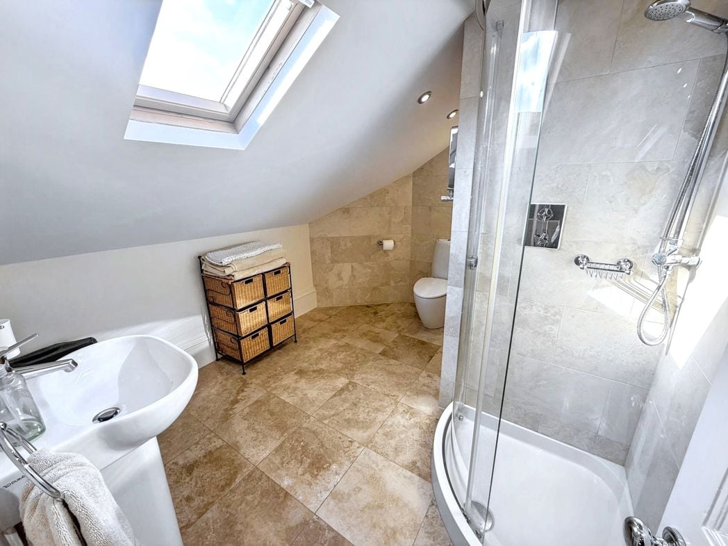 Property image 38 of 43
