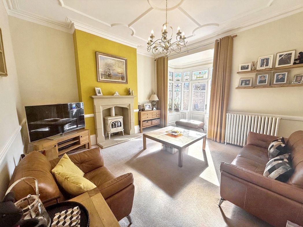 Property image 8 of 43