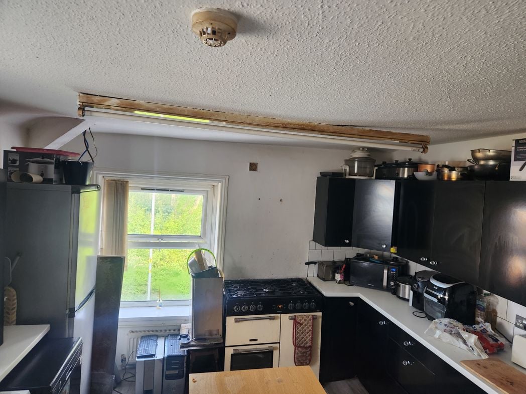 Lighthouse Inn, 505, Oldham, Greater Manchester, OL4 3AF