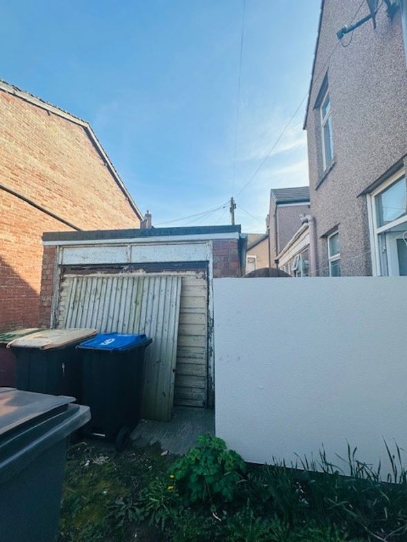 Property image 17 of 59
