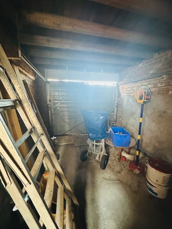 Property image 36 of 59
