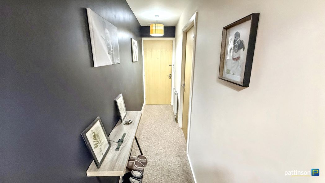 Property image 3 of 17