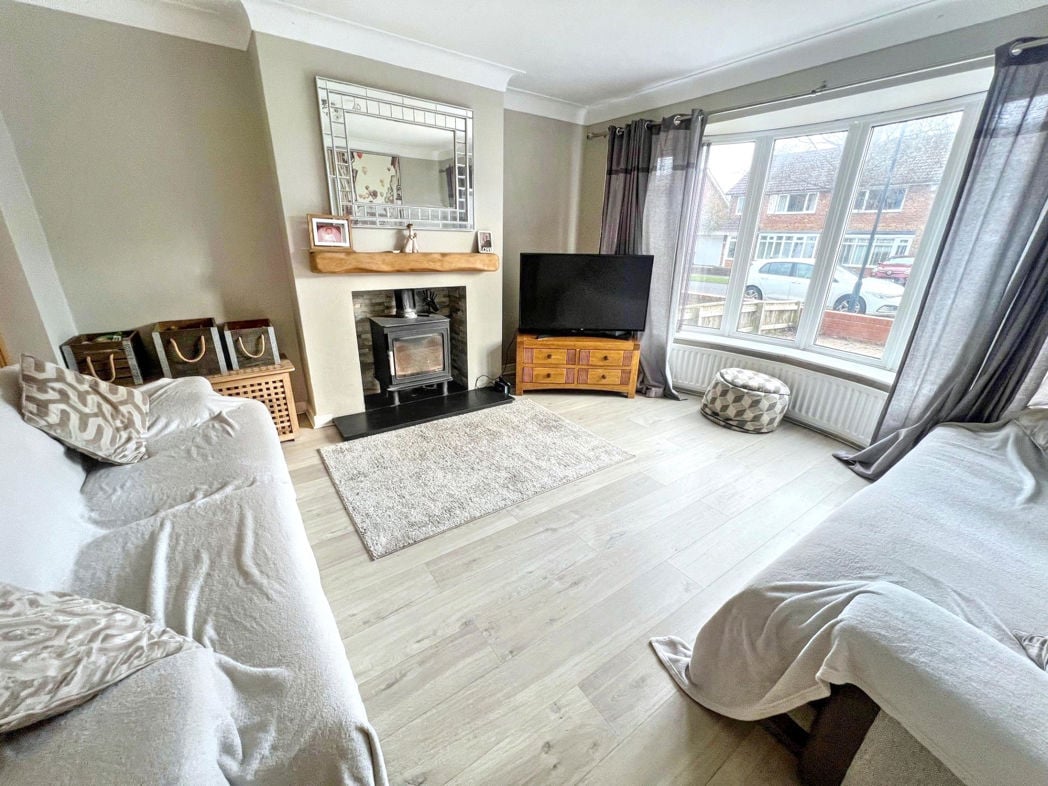 Property image 7 of 17