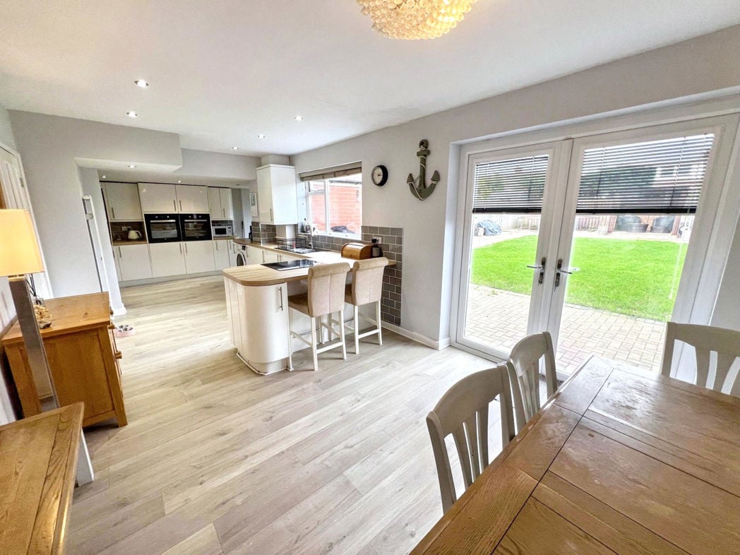 Property image 2 of 17