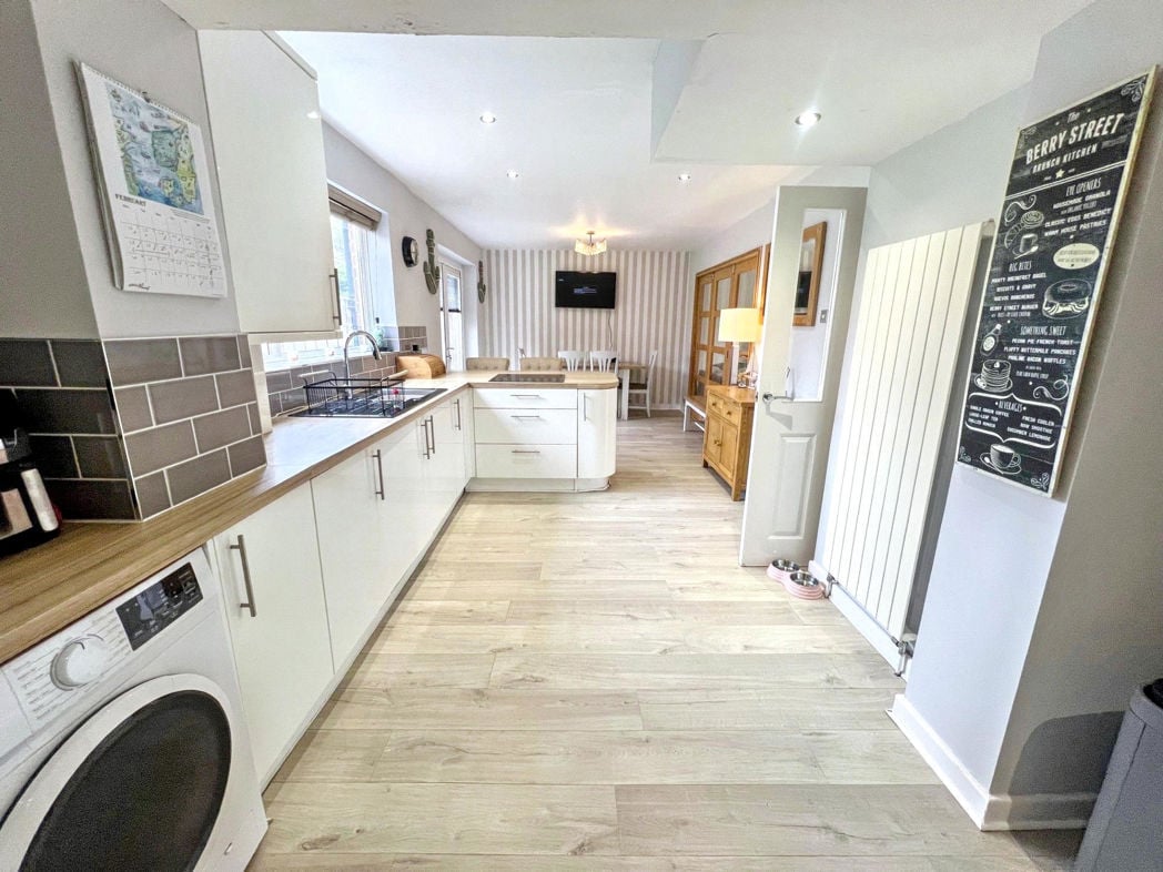Property image 15 of 17