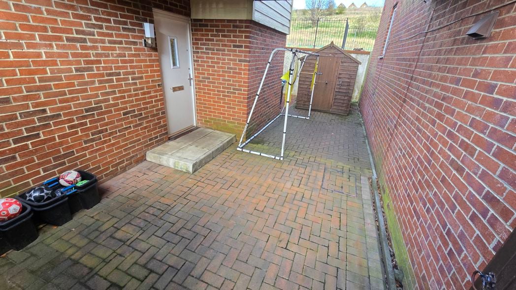 Property image 12 of 13