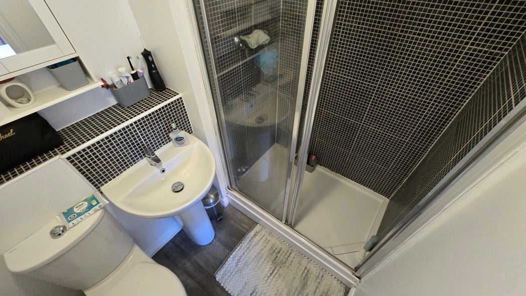Property image 7 of 13