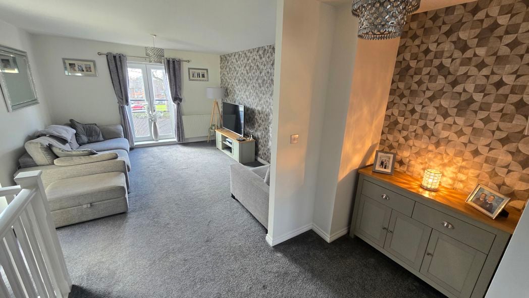 Property image 5 of 13