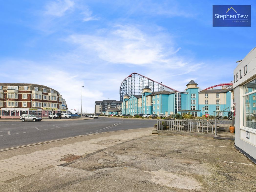 Property image 34 of 34