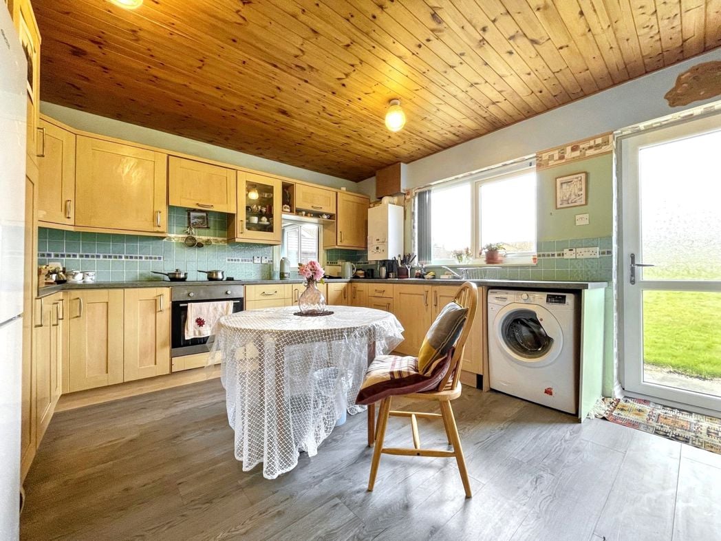 Property image 7 of 27