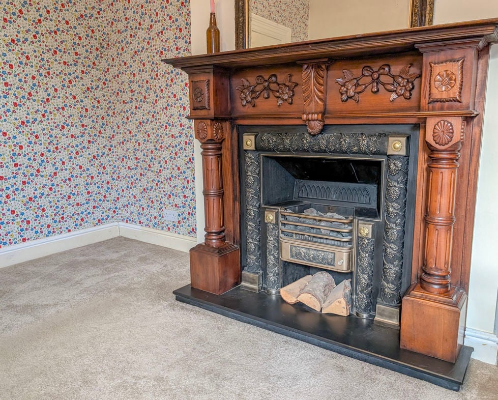 Property image 6 of 11