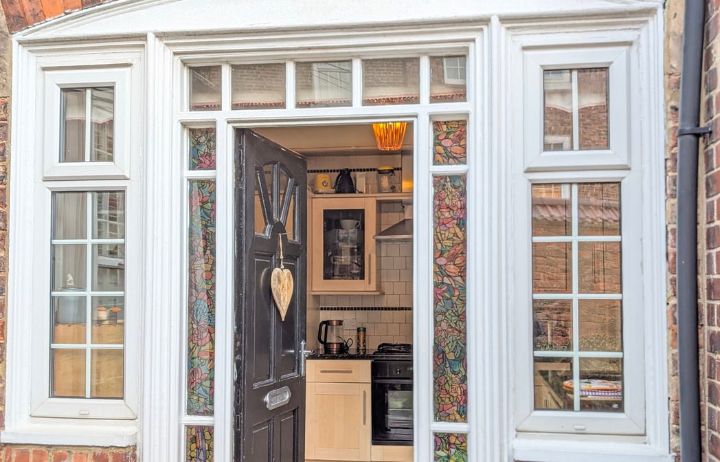 Property image 2 of 11