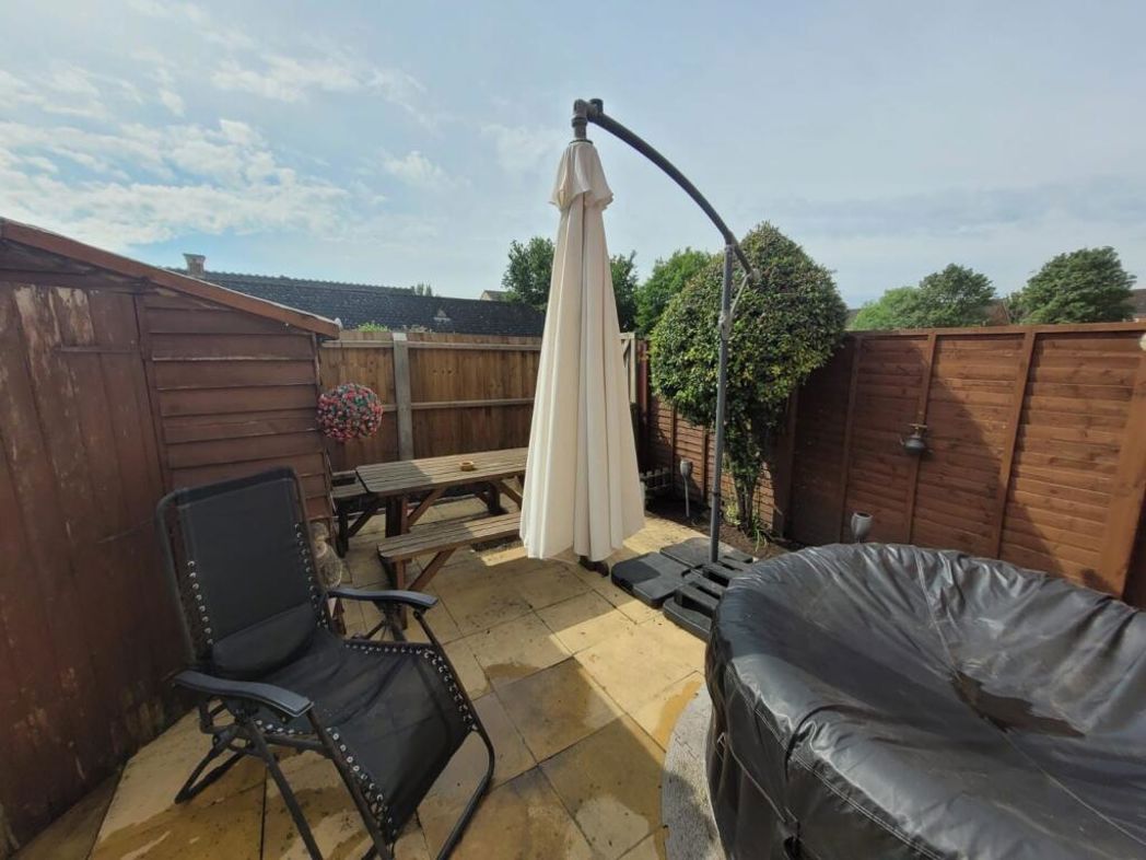Property image 10 of 10