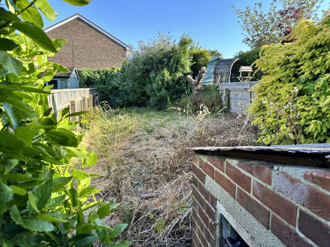 Property image 2 of 2