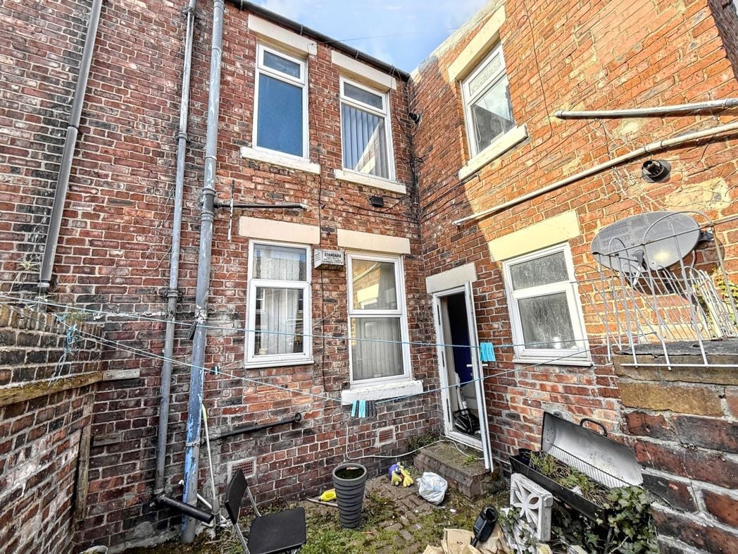 Property image 10 of 11