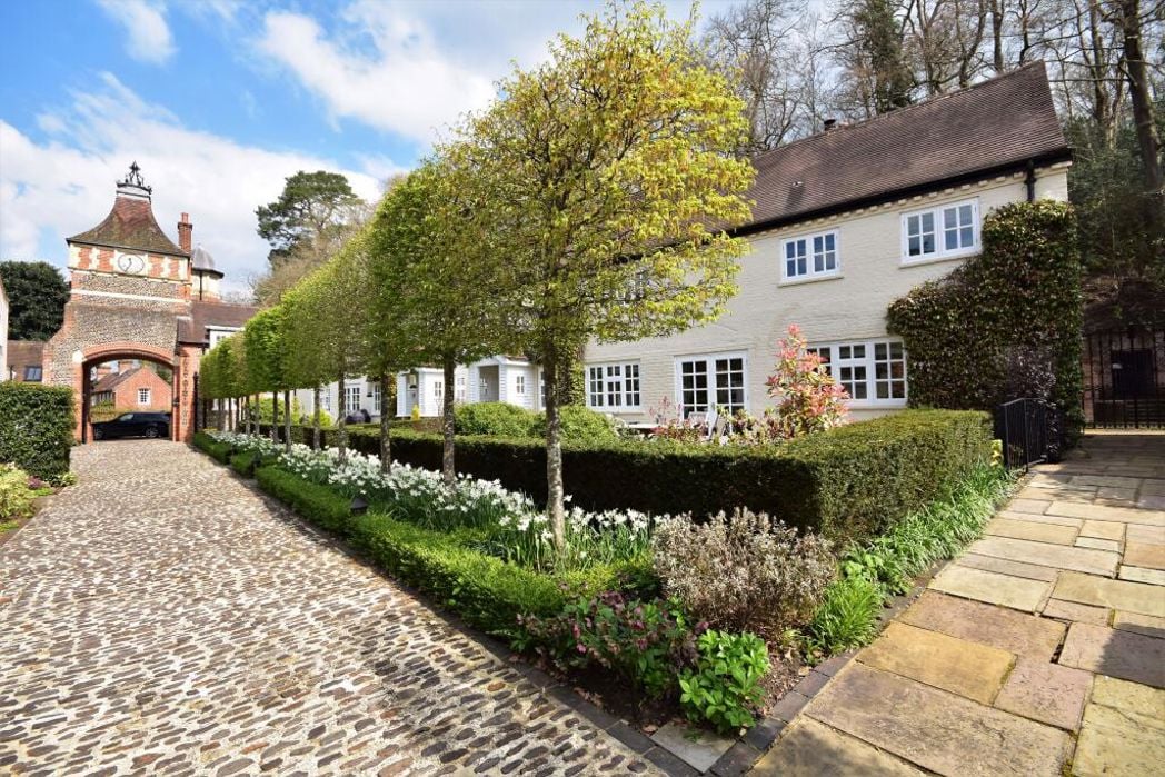 Property image 1 of 14