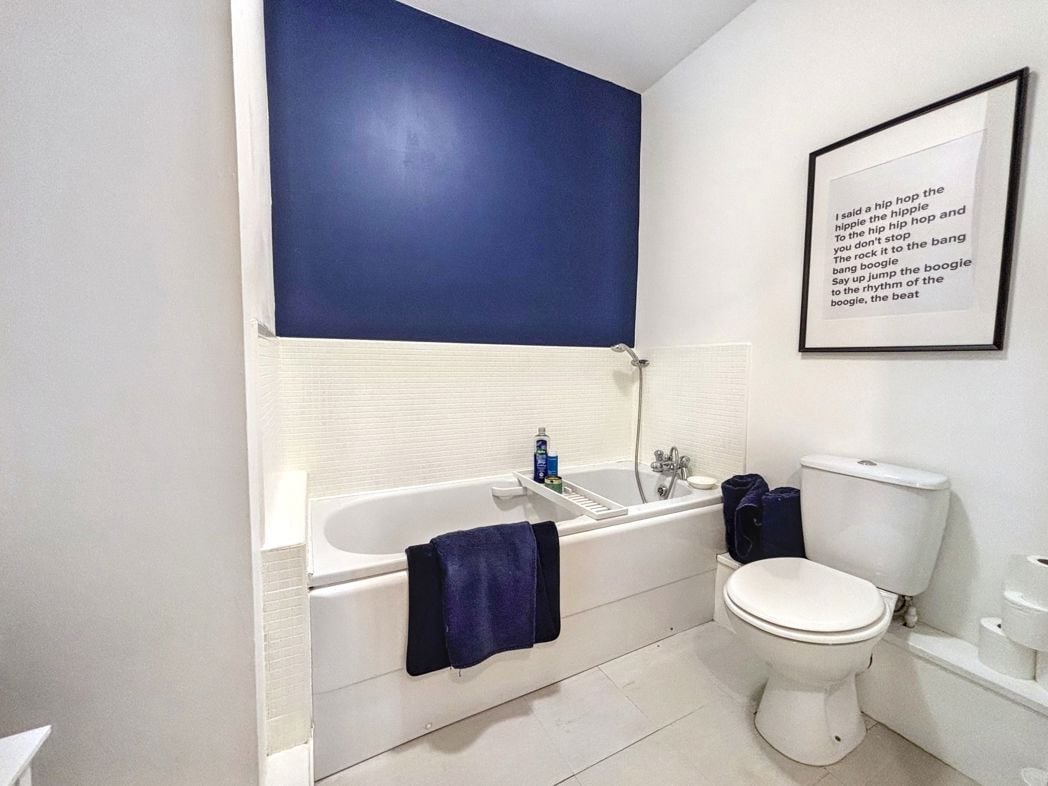 Property image 13 of 14