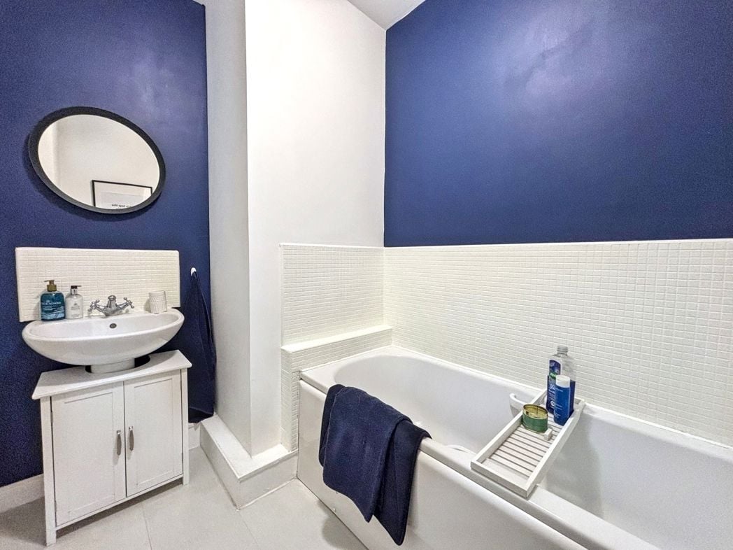 Property image 12 of 14