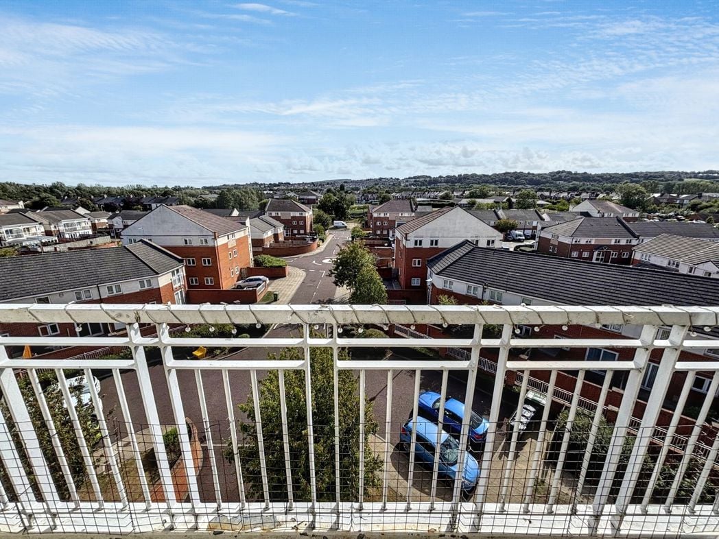 Property image 6 of 14