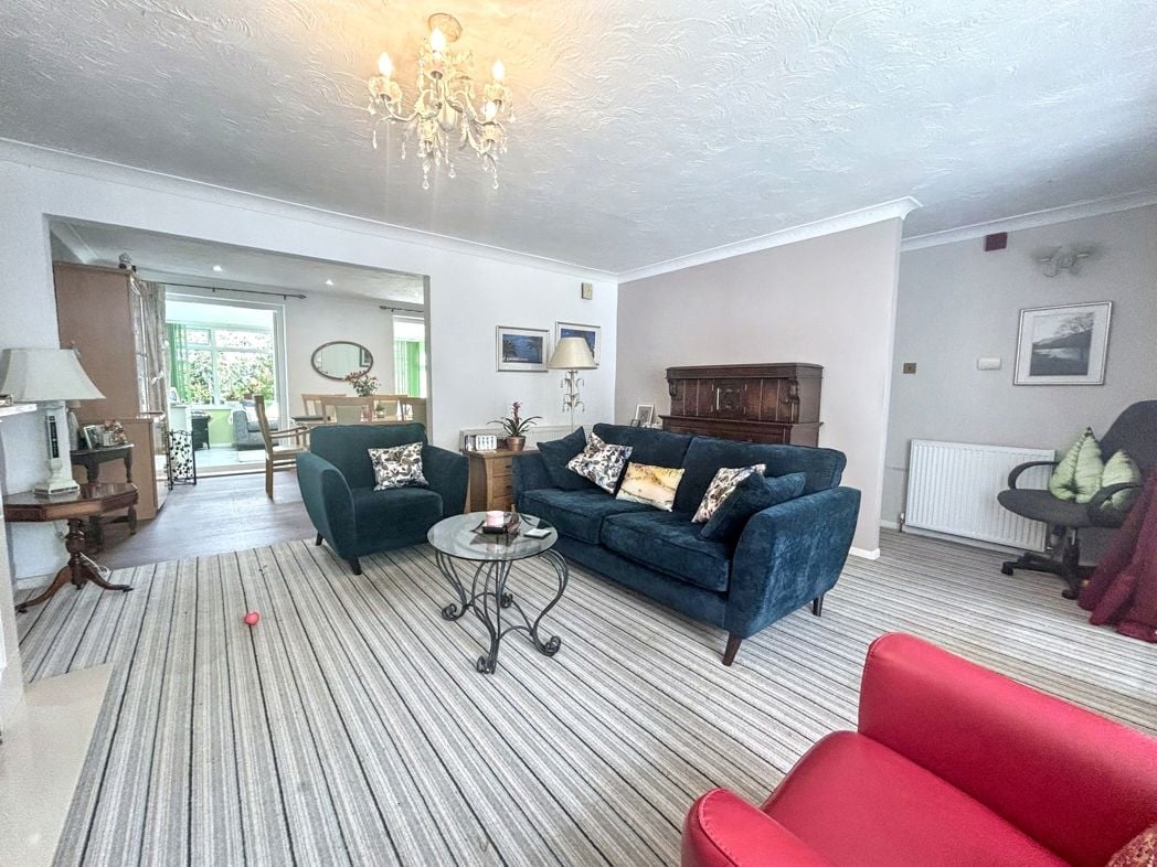Property image 12 of 25