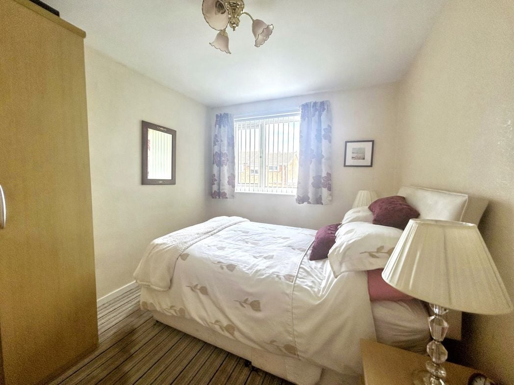 Property image 14 of 25