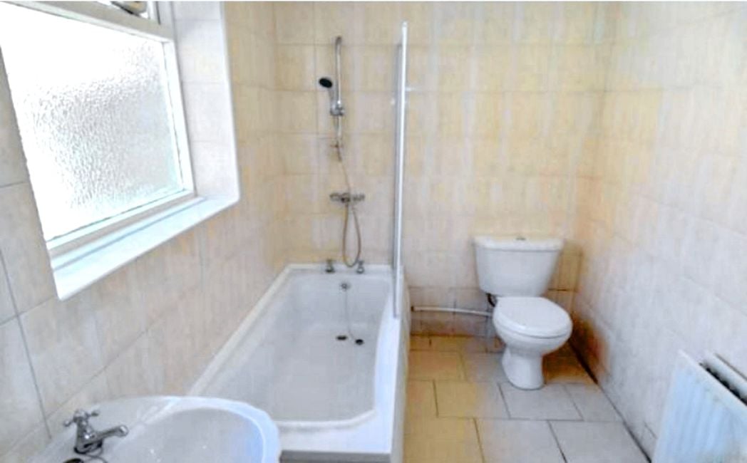 Property image 5 of 5