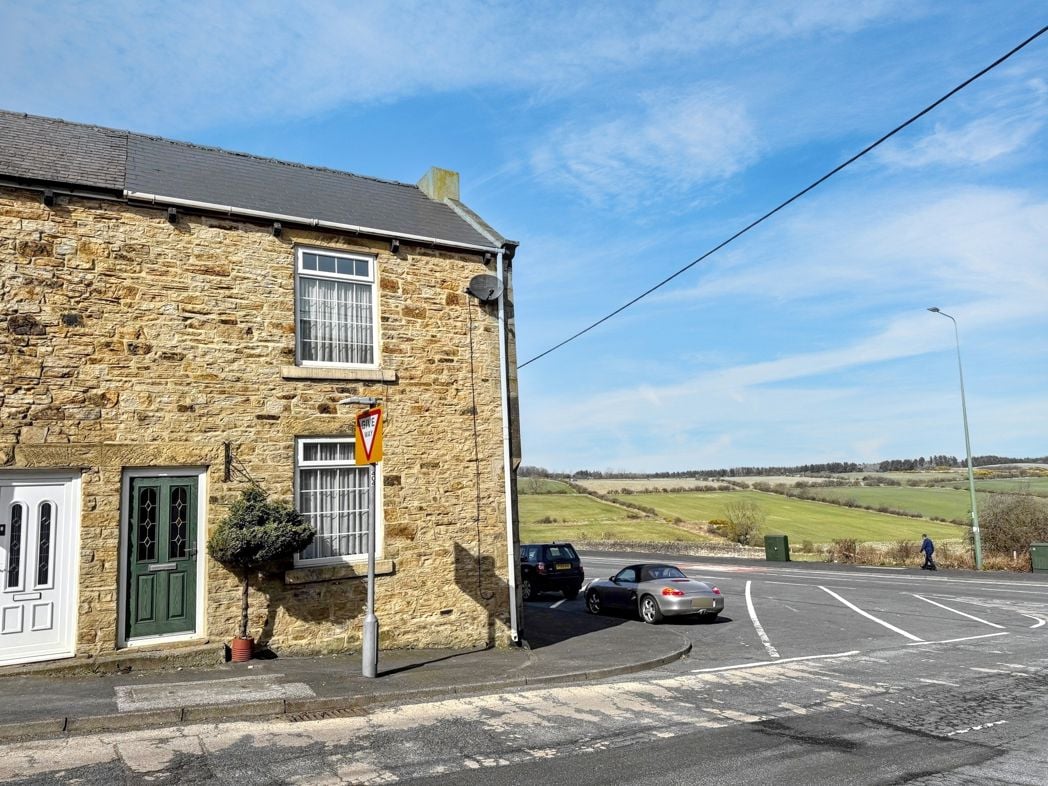 Property image 1 of 11