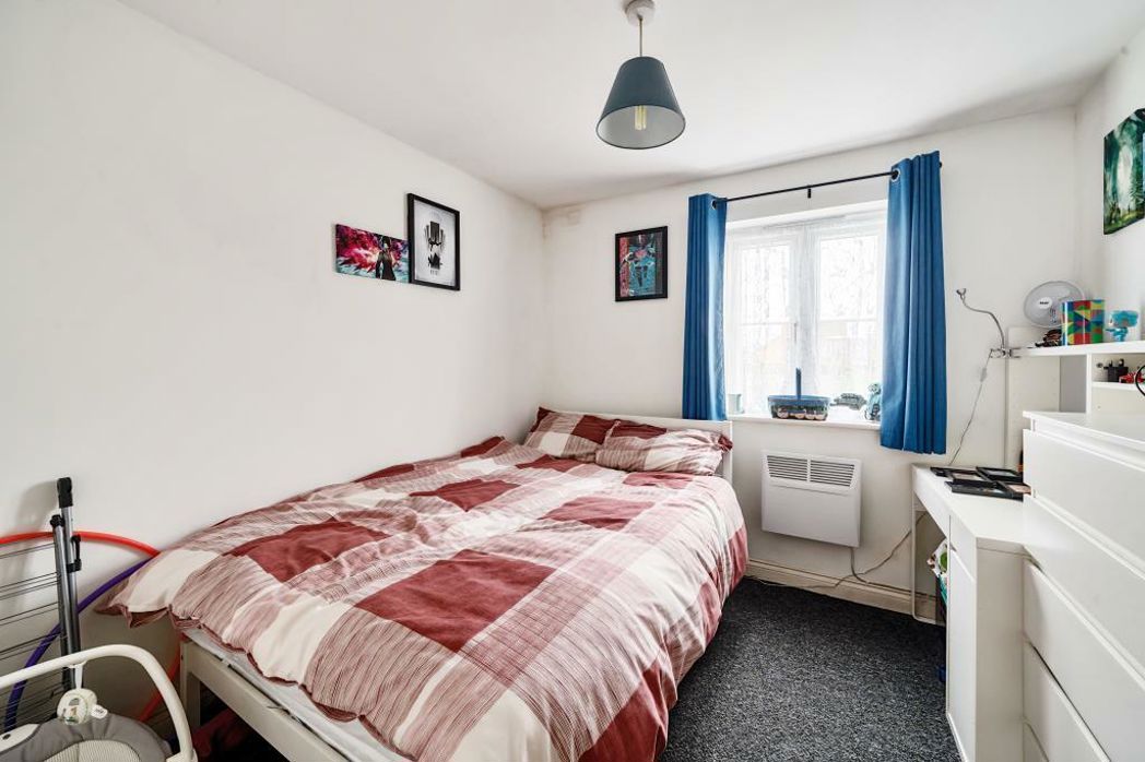 Property image 10 of 12