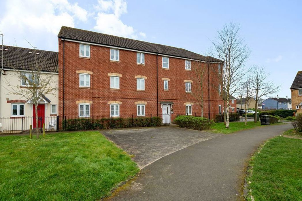 Property image 1 of 12