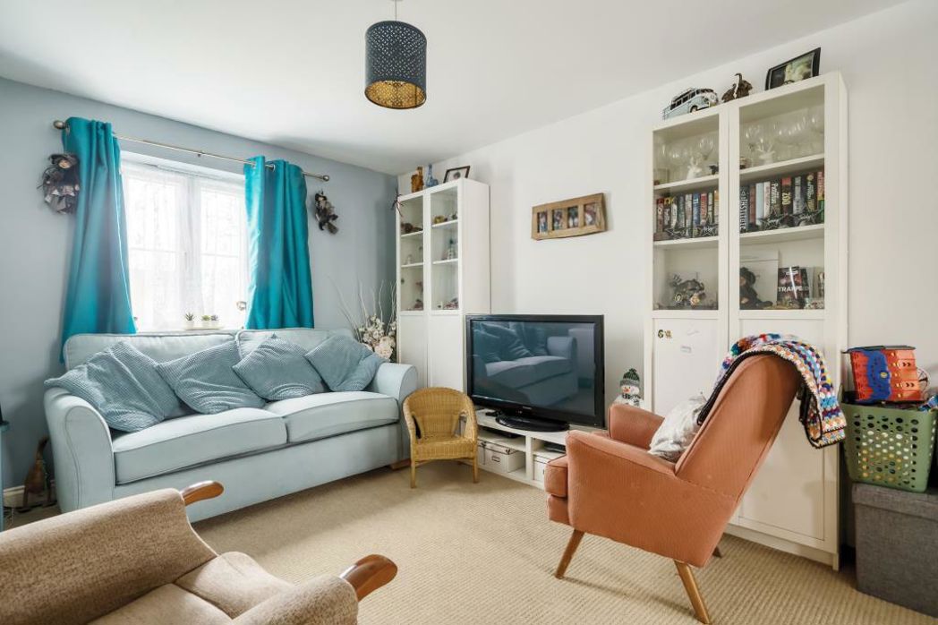 Property image 5 of 12
