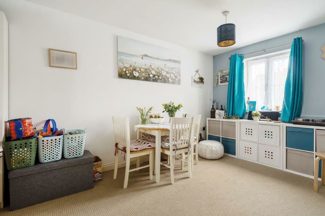 Property image 7 of 12