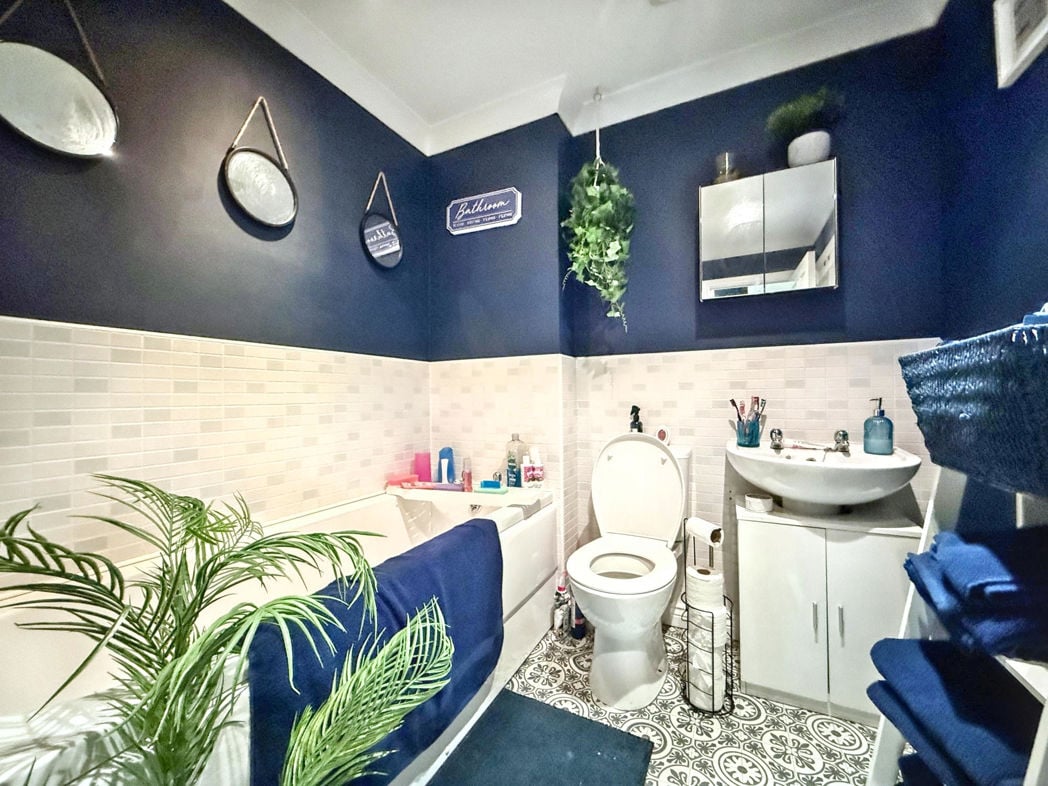 Property image 13 of 22