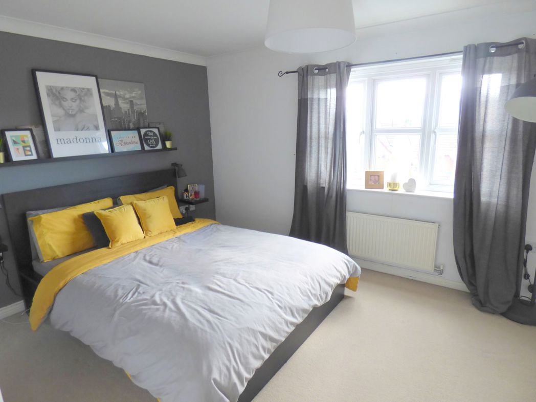 Property image 16 of 22
