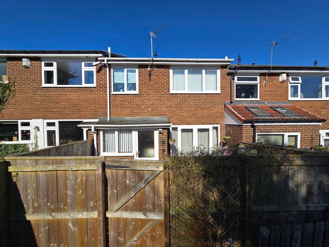 Property image 15 of 17