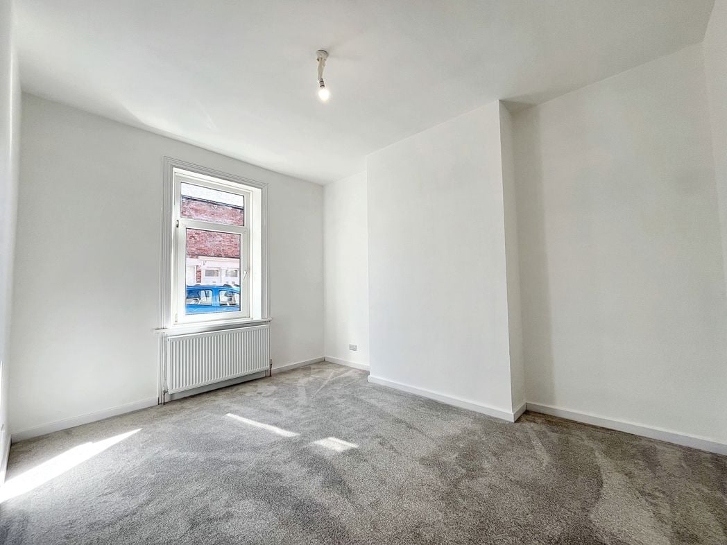 Property image 2 of 15